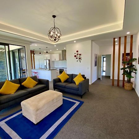 Style, Functional With Space Twizel Extérieur photo